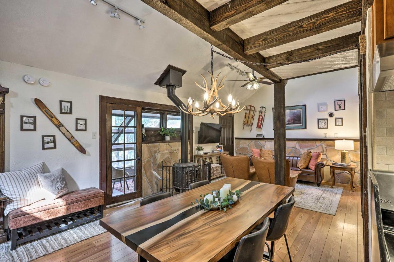 Woodsy Flagstaff Hideaway With Deck And Sunroom! Mountainaire Dış mekan fotoğraf